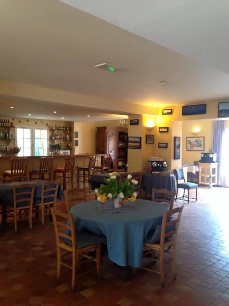 Auberge Des Glycines ปอร์เกรอล ภายนอก รูปภาพ